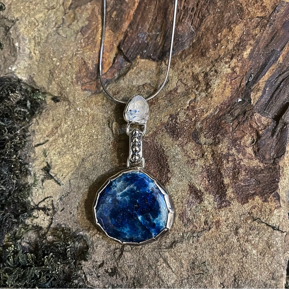 Sodalite and Medusa quartz necklace